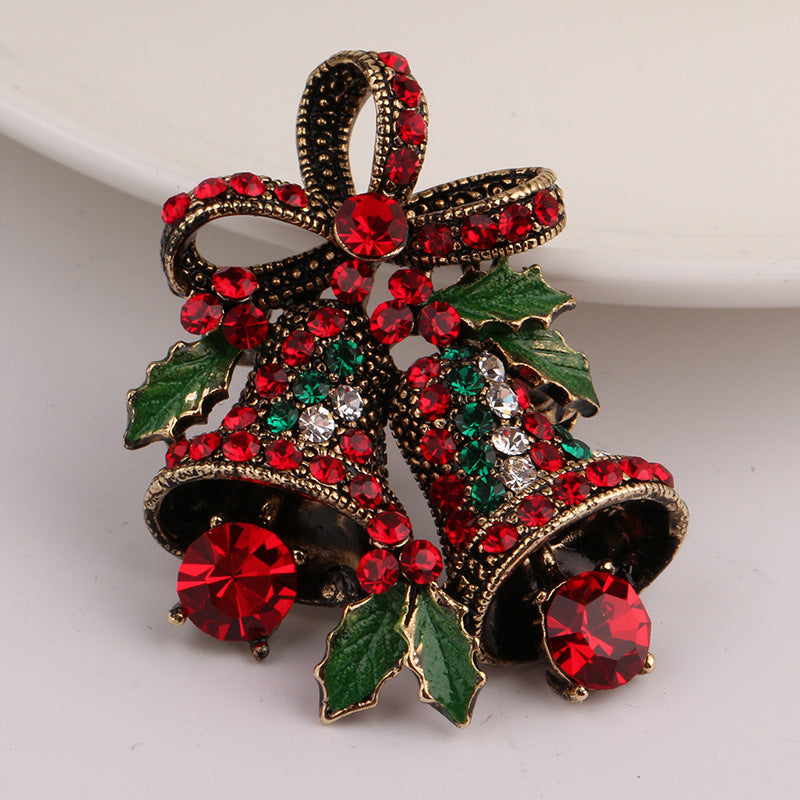 Festive Christmas Suit Pin Brooch – Elegant Holiday Accessory for Seasonal Style & Gifting