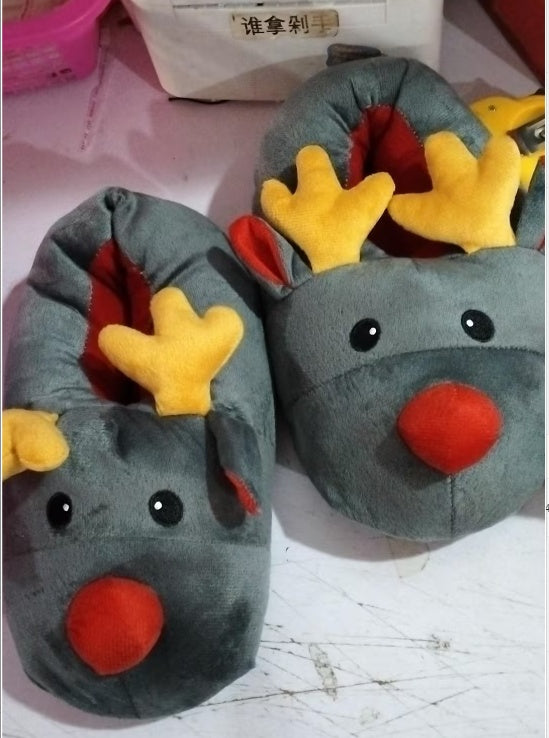 Cozy Christmas Elk Slippers – Cute Holiday Shoes for Warm Winter Nights
