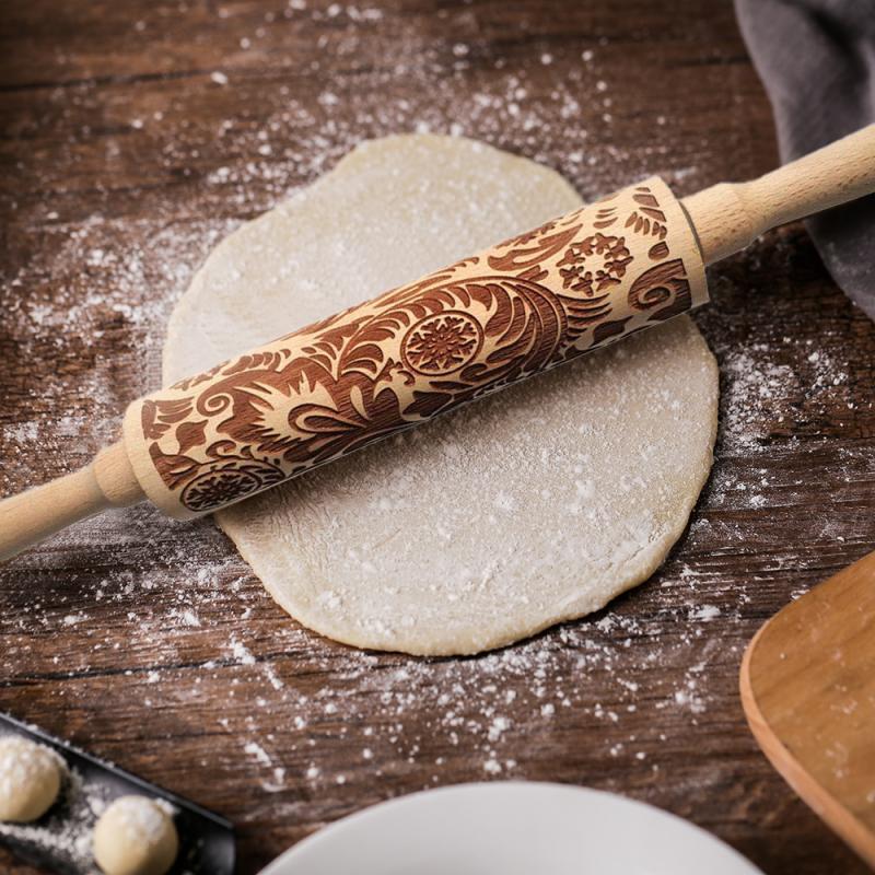 Christmas Embossed Rolling Pin – Festive Gift for Holiday Baking & Cookie Decorating