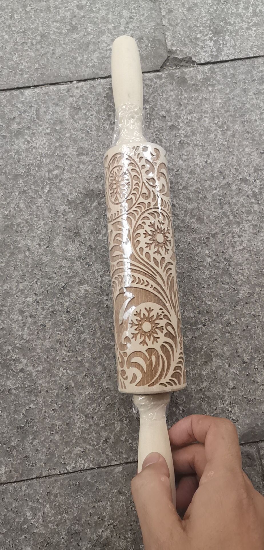 Christmas Embossed Rolling Pin – Festive Gift for Holiday Baking & Cookie Decorating