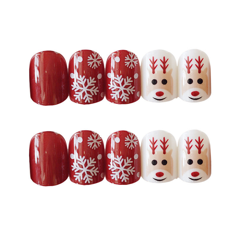 Festive Snowflake & Elk Cartoon Christmas Fake Nails – Cute Holiday Manicure for Kids & Teens