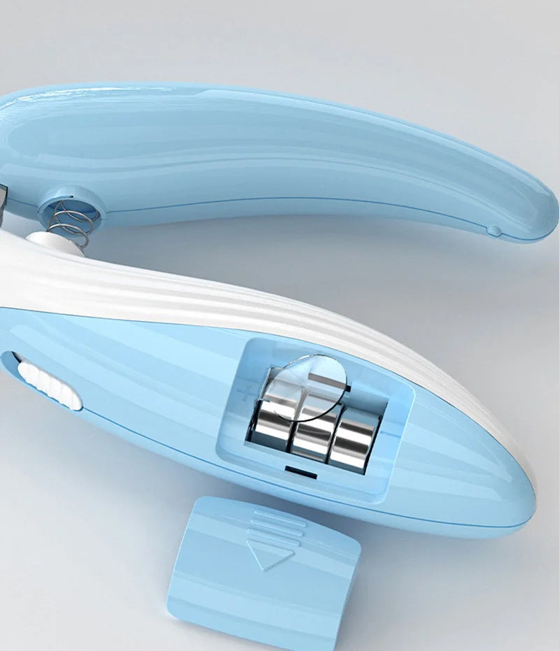 Many pets, one tool. These clippers are a clever addition to your grooming supplies, regardless of whether you have a dog, cat, or rabbit.