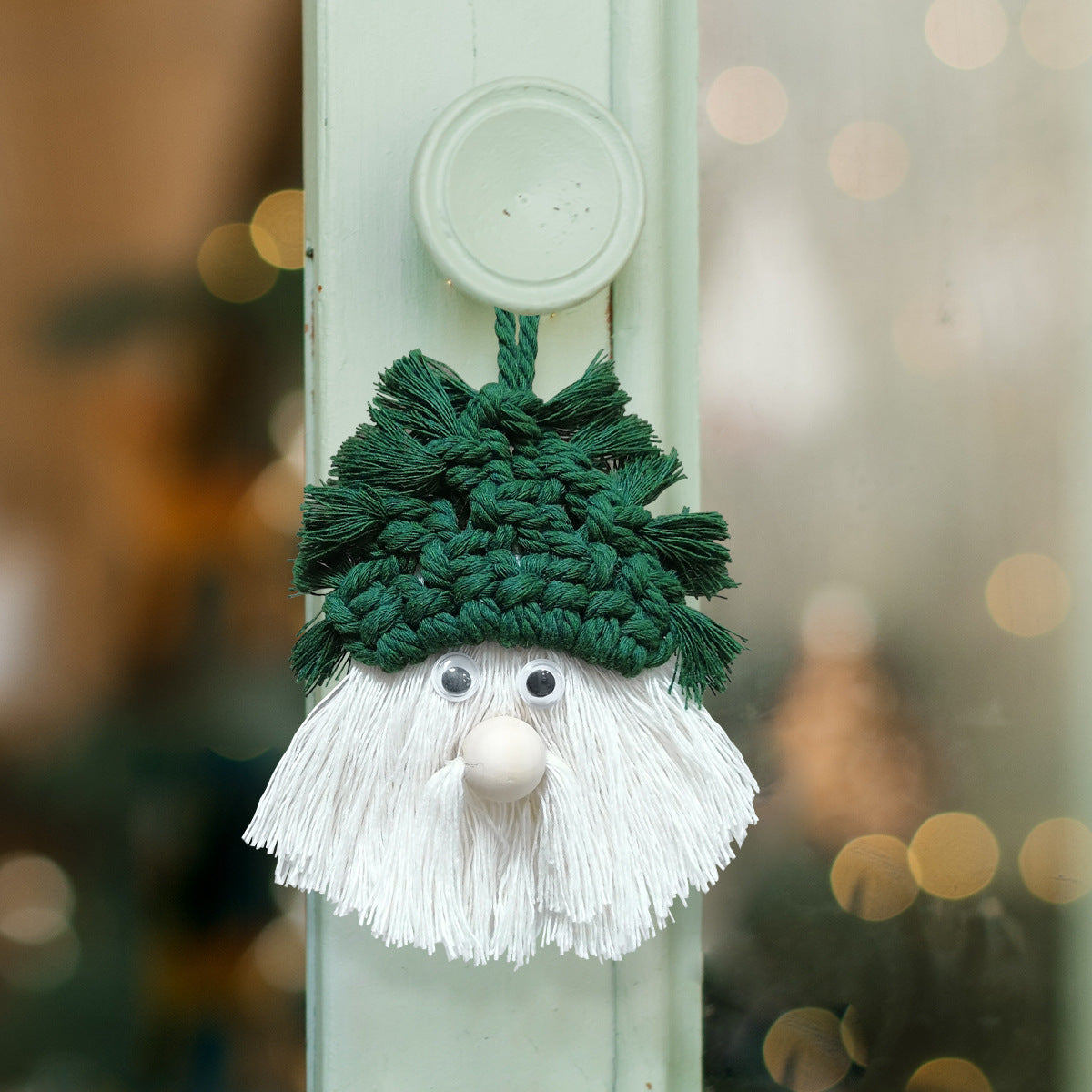 Hand-Woven Christmas Tree Pendant – Rustic Holiday Ornament for Cozy Seasonal Décor